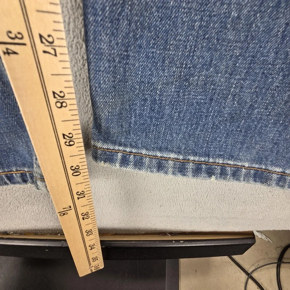 Levis 11864 important